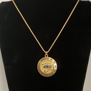 Eye of Horus Pendant Necklace